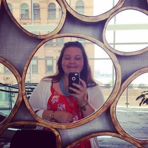 Meet your Posher, Rebecca